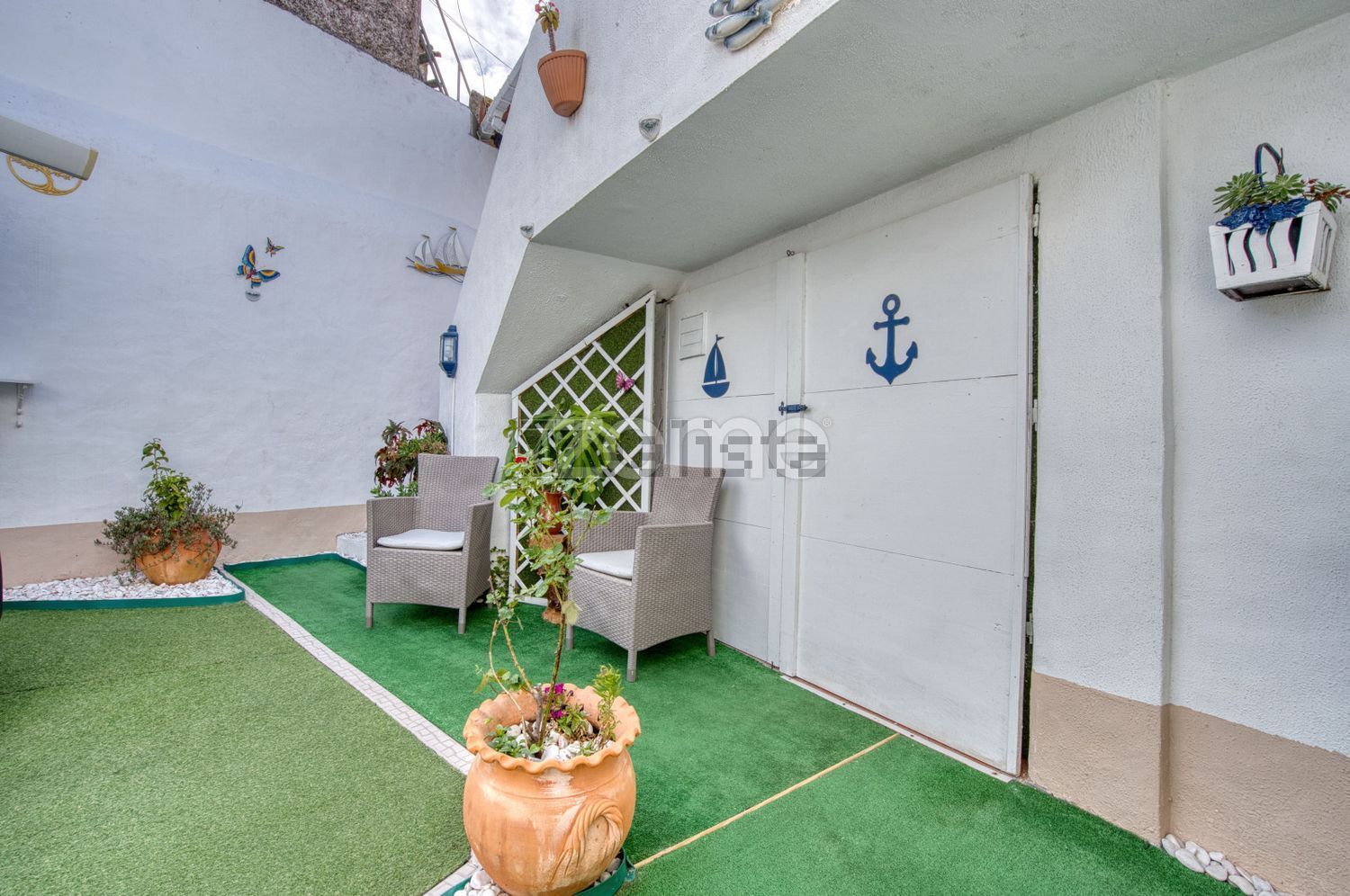 小楼房或独栋别墅出售在Rua do Malaquias, 3 - 花园