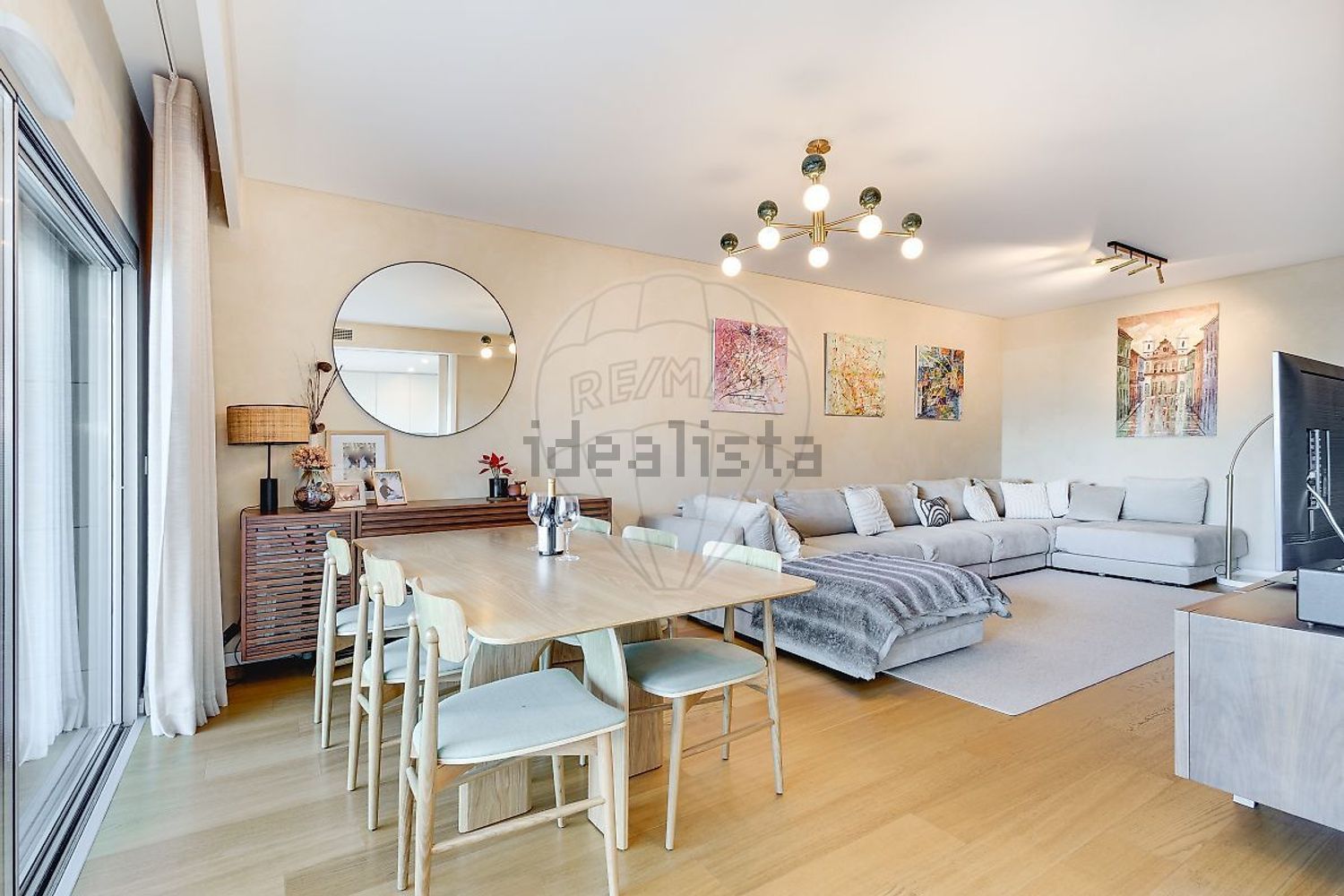 出租公寓 t3在Avenida 5 de Outubro, 401 - 客厅