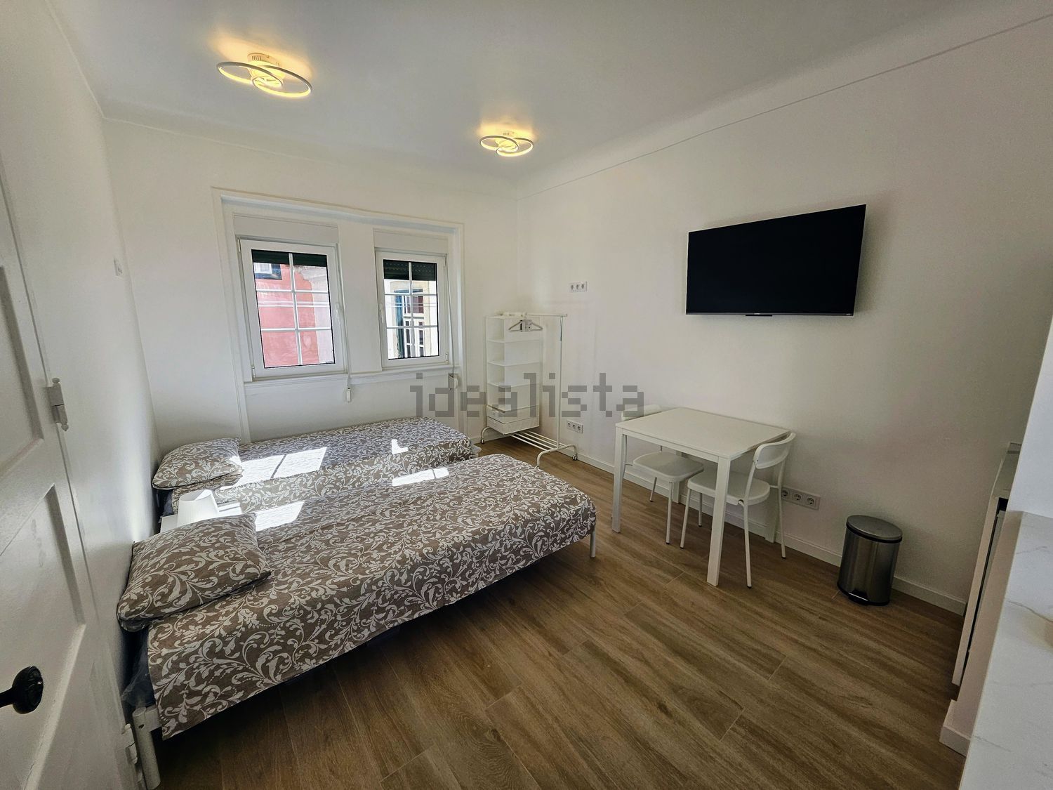 出租t0（单人公寓）在Beco de São Miguel, 13 - 客厅