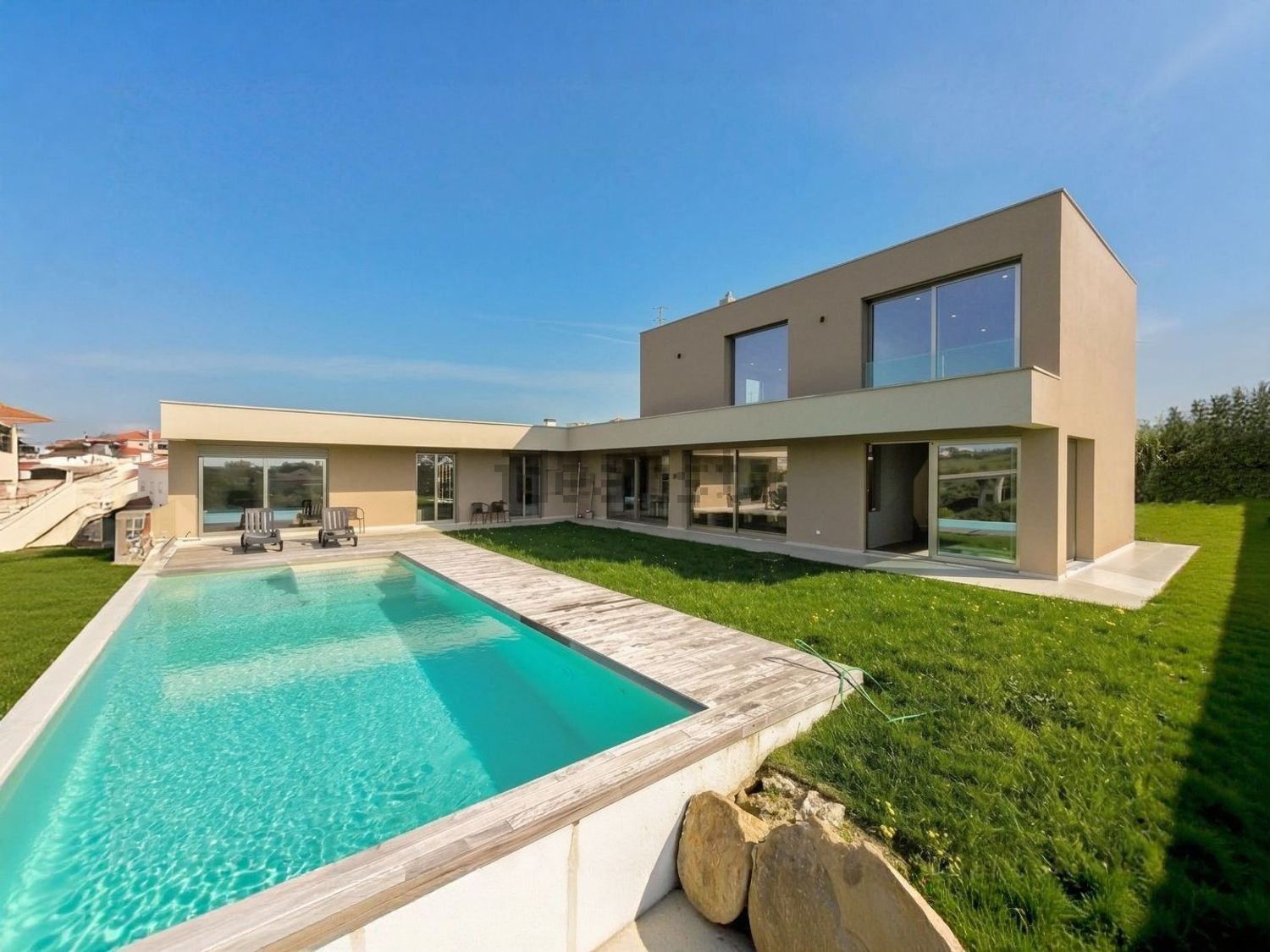 小楼房或独栋别墅出售在Zambujal - Longo da Vila - 游泳池