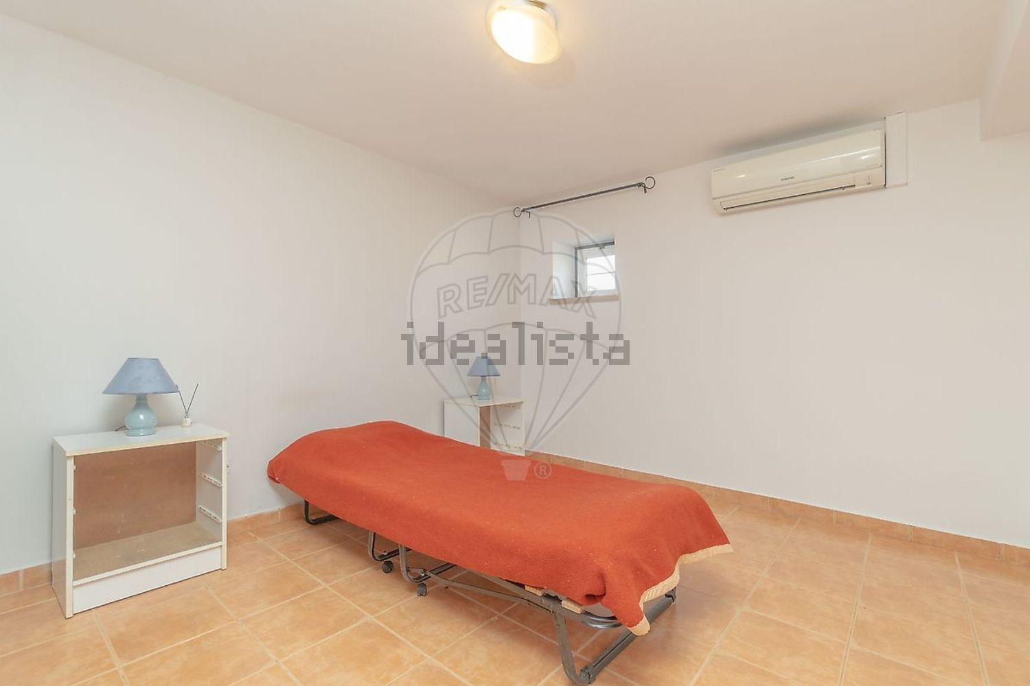 小楼房或独栋别墅出售在Rua das Flores - 卧室