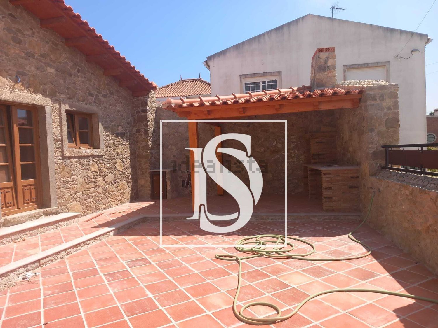 联排别墅出售在São Bartolomeu dos Galegos e Moledo - 阳台