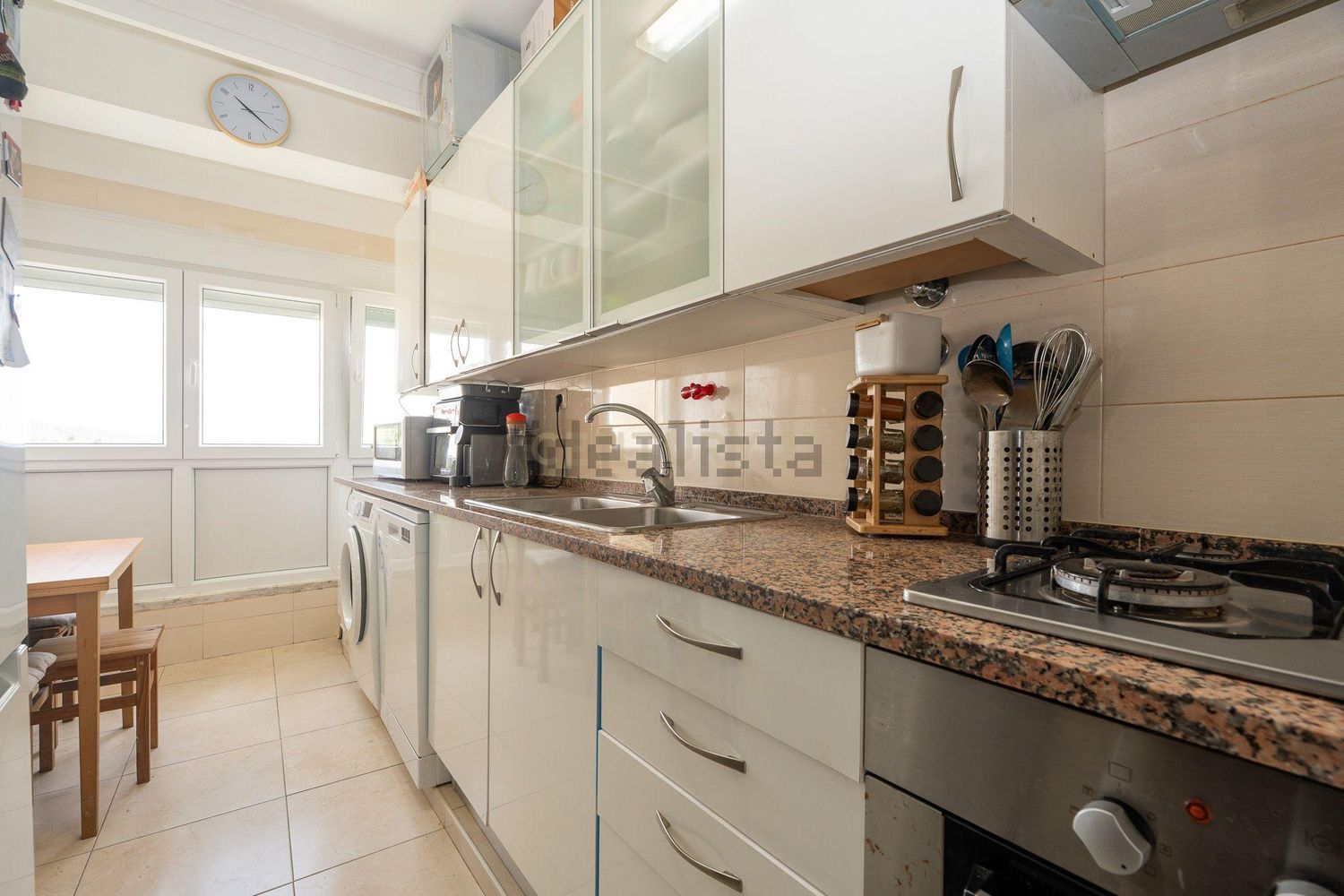 公寓 t2出售在Rua Soeiro Pereira Gomes - 厨房