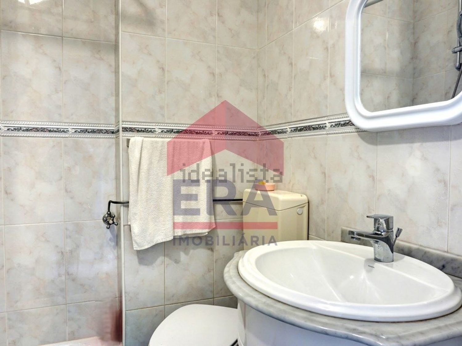 公寓 t3出售在Rua Doutor Francisco Sá Carneiro - 卫生间