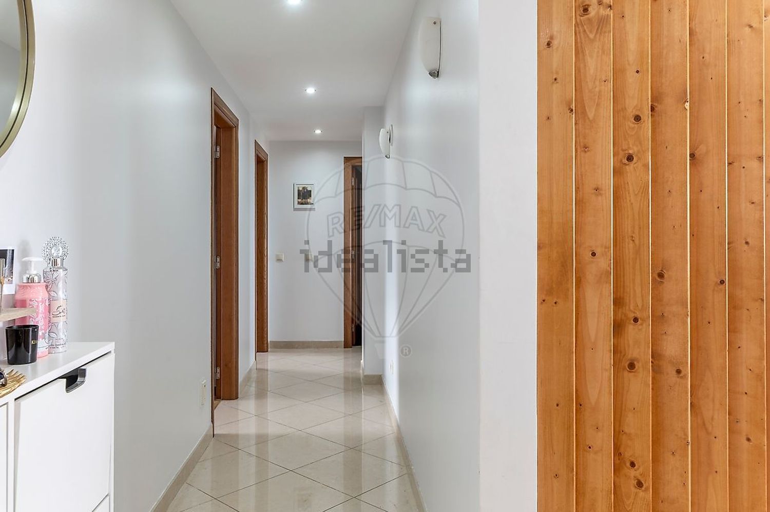 公寓 t3出售在Rua Almirante Reis - 过道