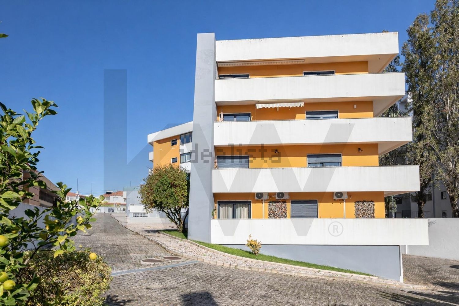 公寓 t4出售在Rua Gil Eanes s/n - 视线