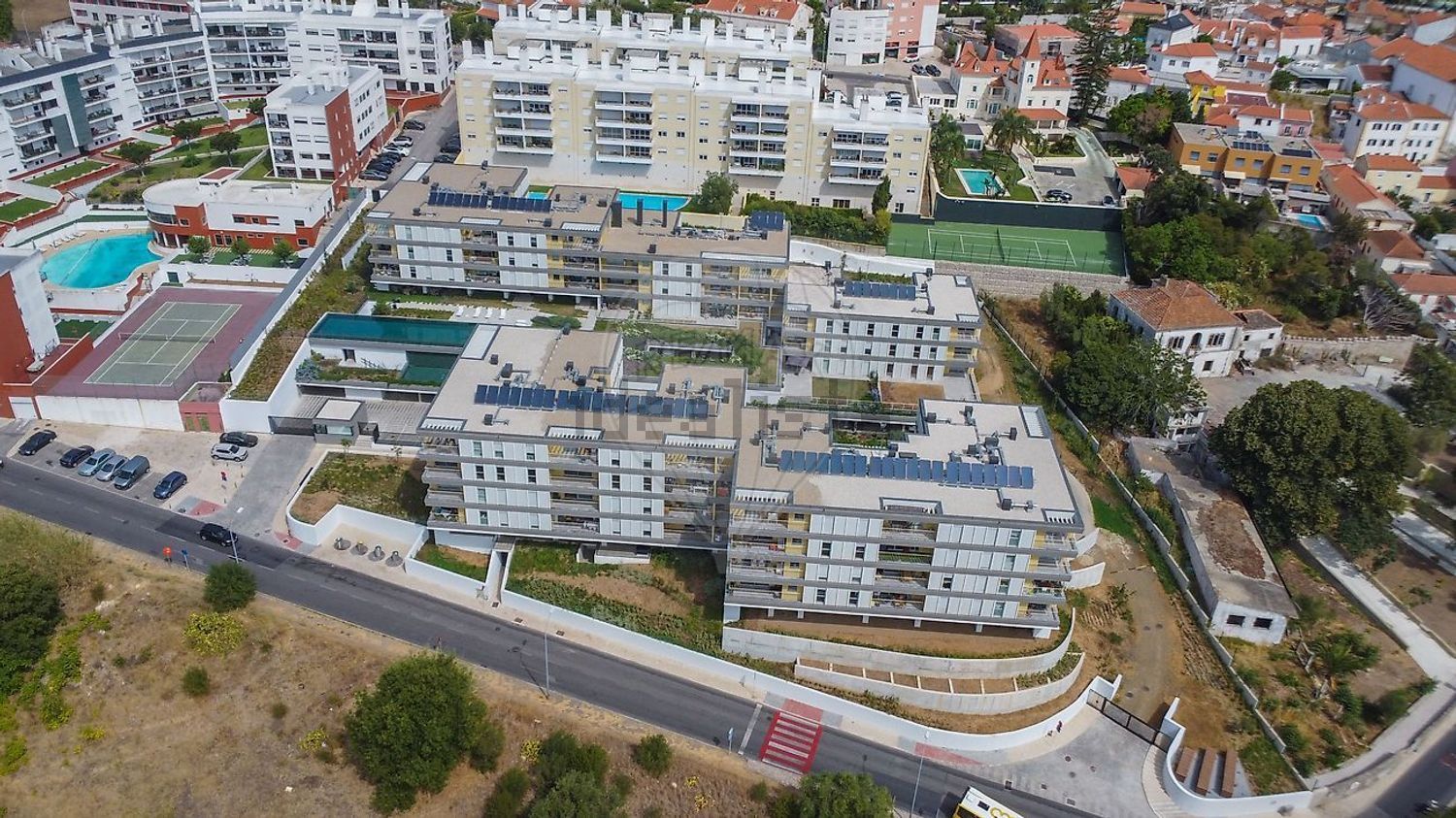 出租公寓 t2在Estrada Desvio - 照片