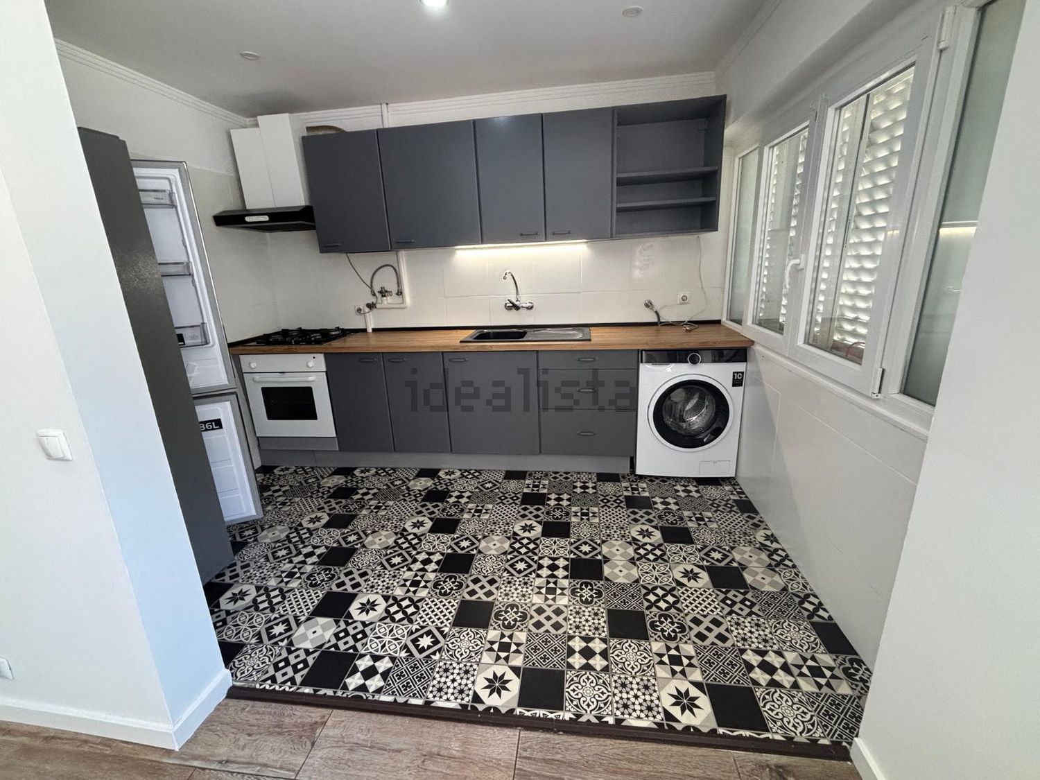 出租公寓 t2在Moita - 厨房