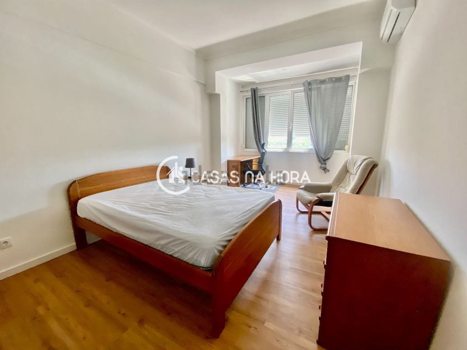 出租房间在Cova da Piedade - 卧室