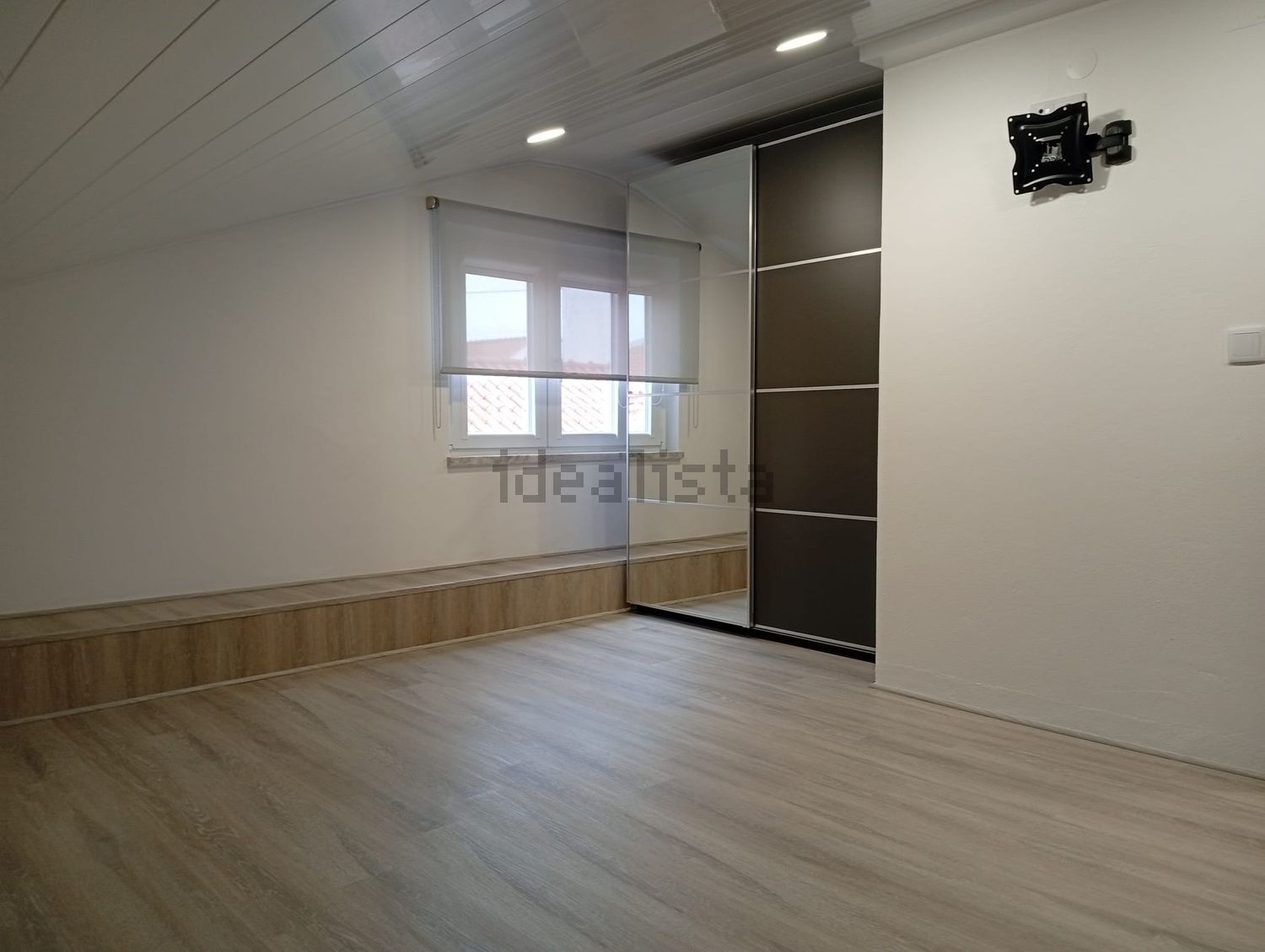 出租小楼房在Rua da Palmeira, 1 - 卧室