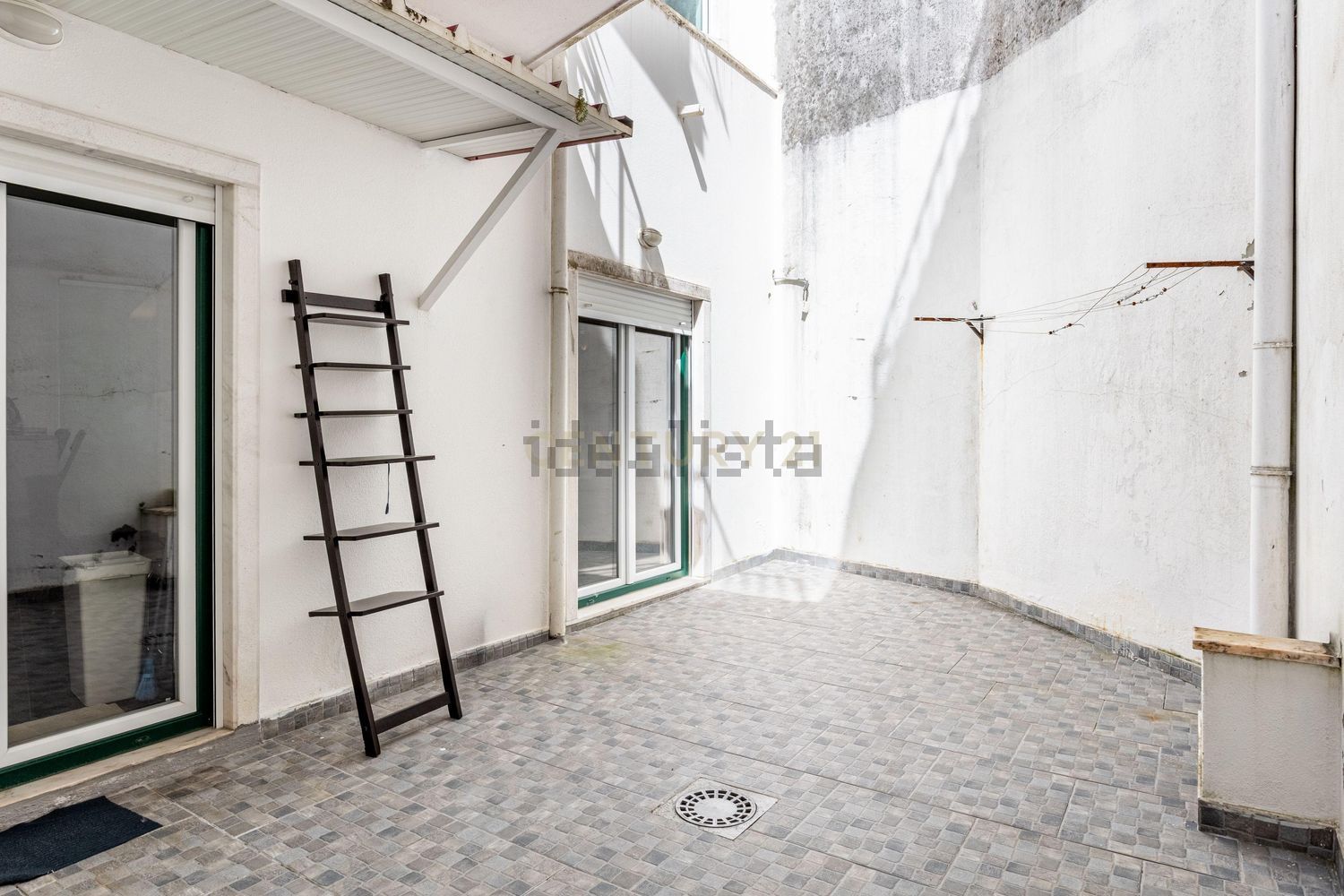 复式公寓出售在Rua Almirante Gago Coutinho, 118 - 照片