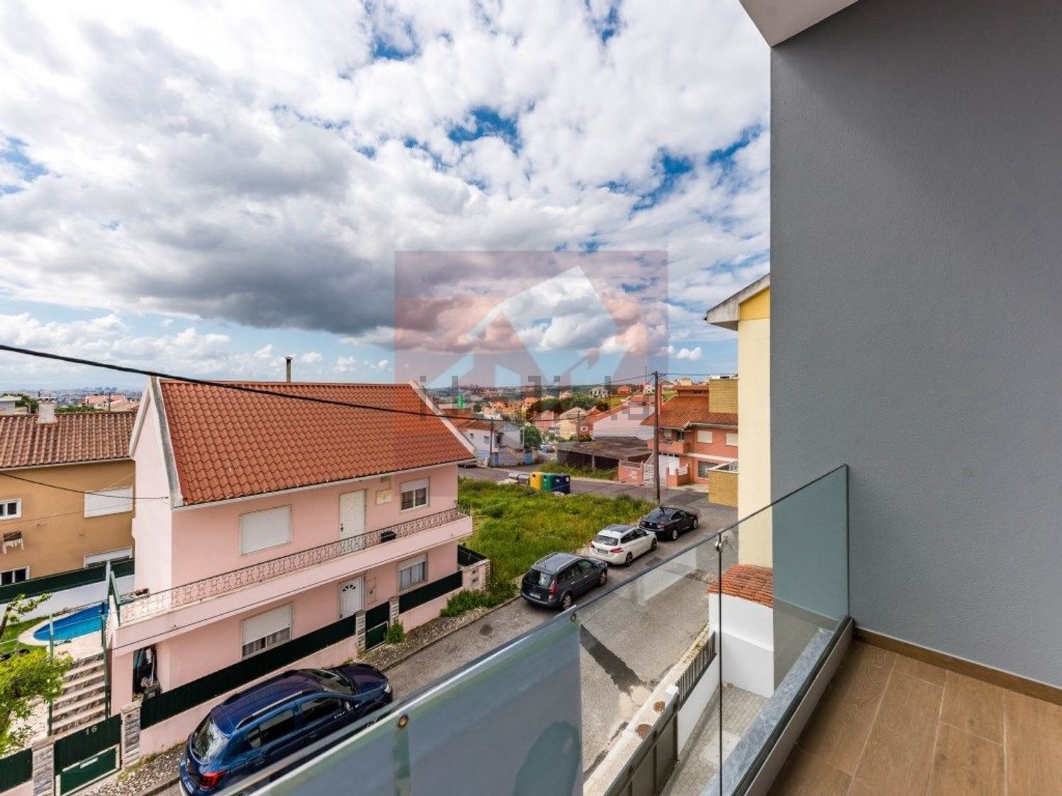 小楼房或独栋别墅出售在Pontinha e Famões - 露台