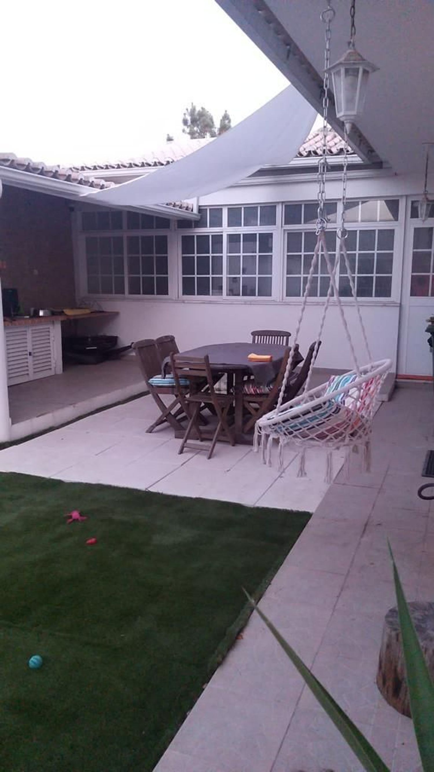 小楼房或独栋别墅出售在Vale Figueira - Carcereira - 阳台