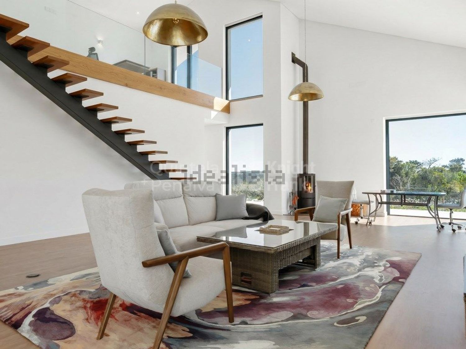 小楼房或独栋别墅出售在Estrada do Rodízio, 76 - 客厅