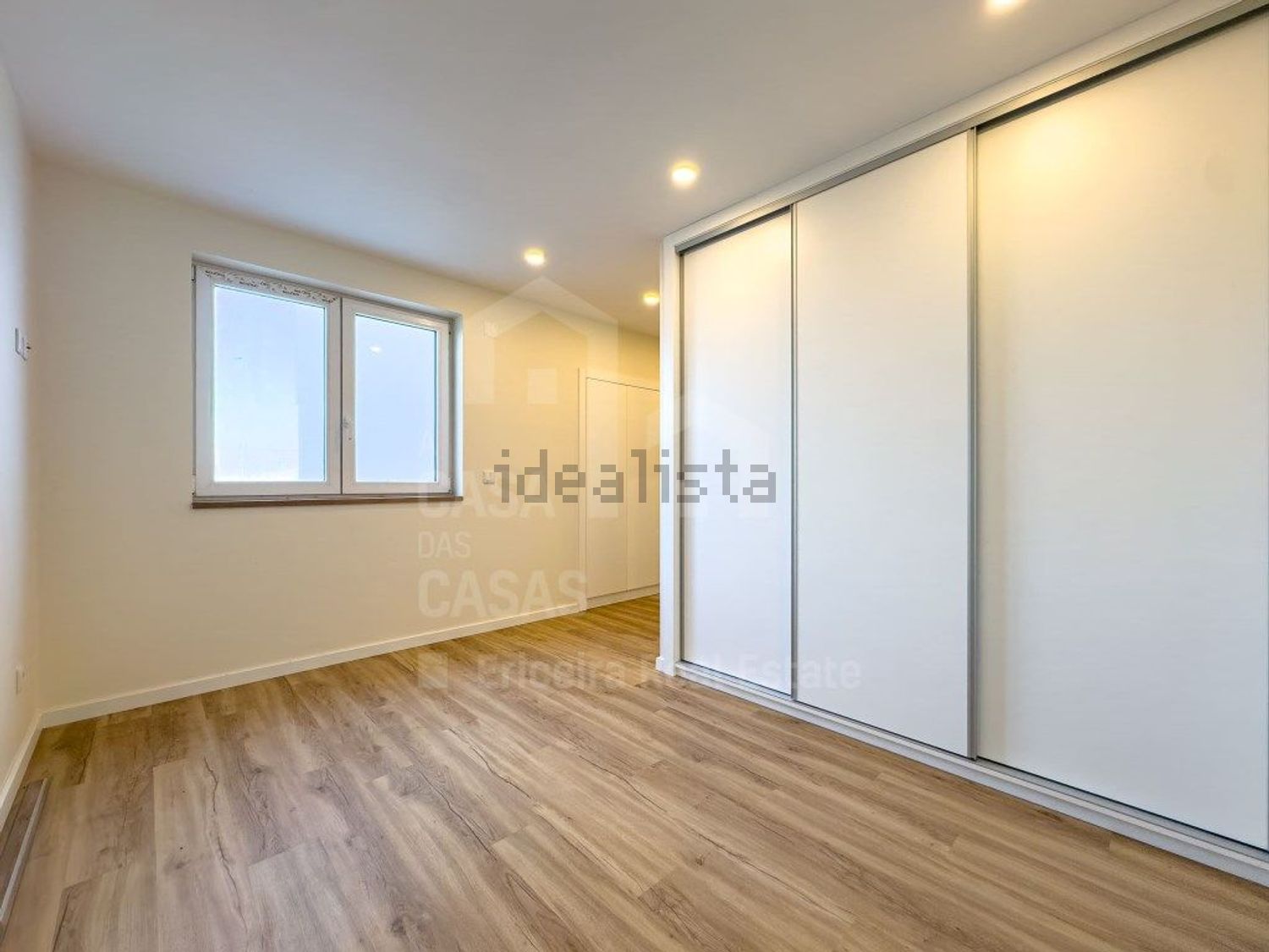 小楼房或独栋别墅出售在Encarnação - 居住