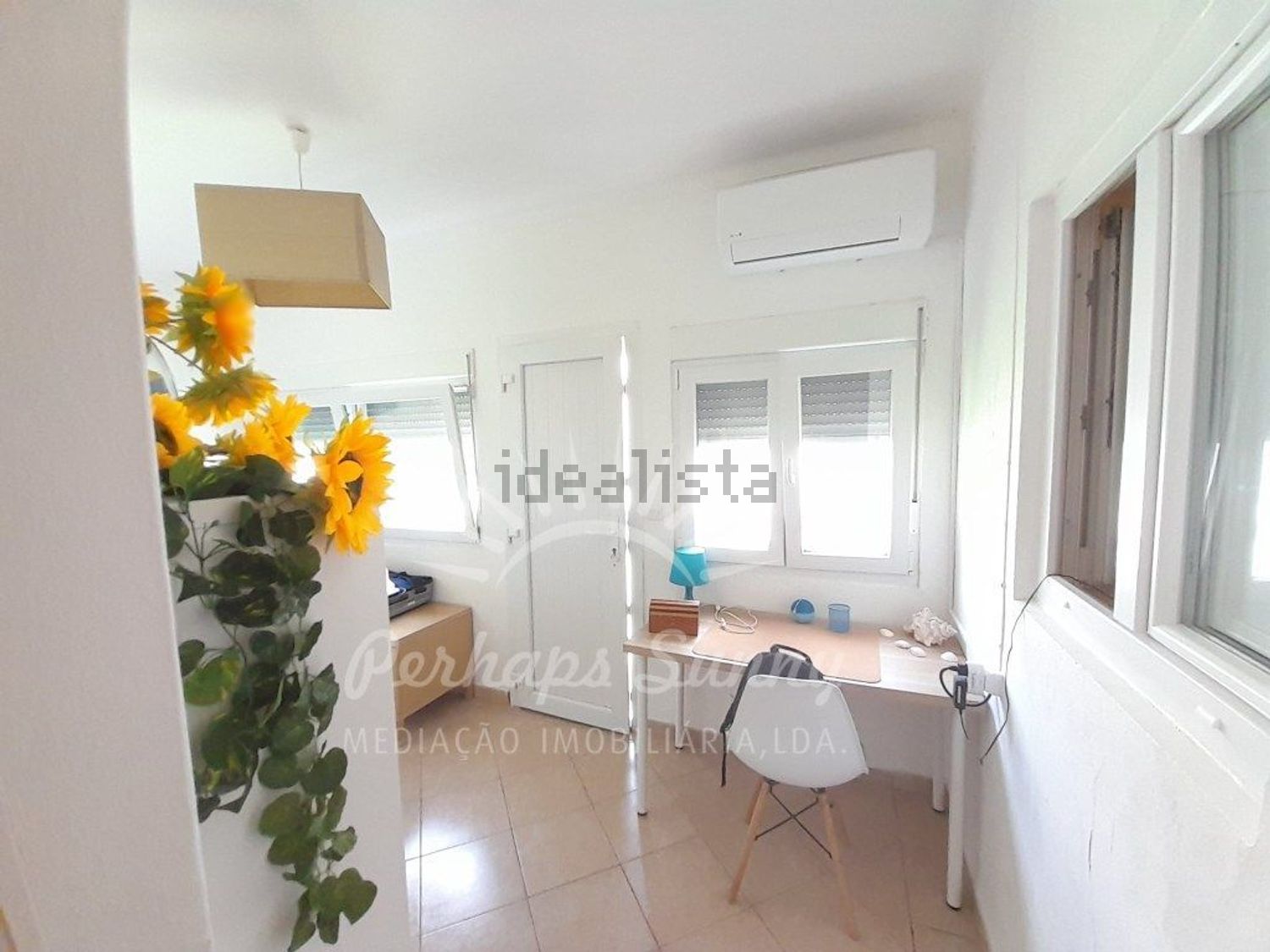 出租小楼房或独栋别墅在Grândola e Santa Margarida da Serra - 客厅