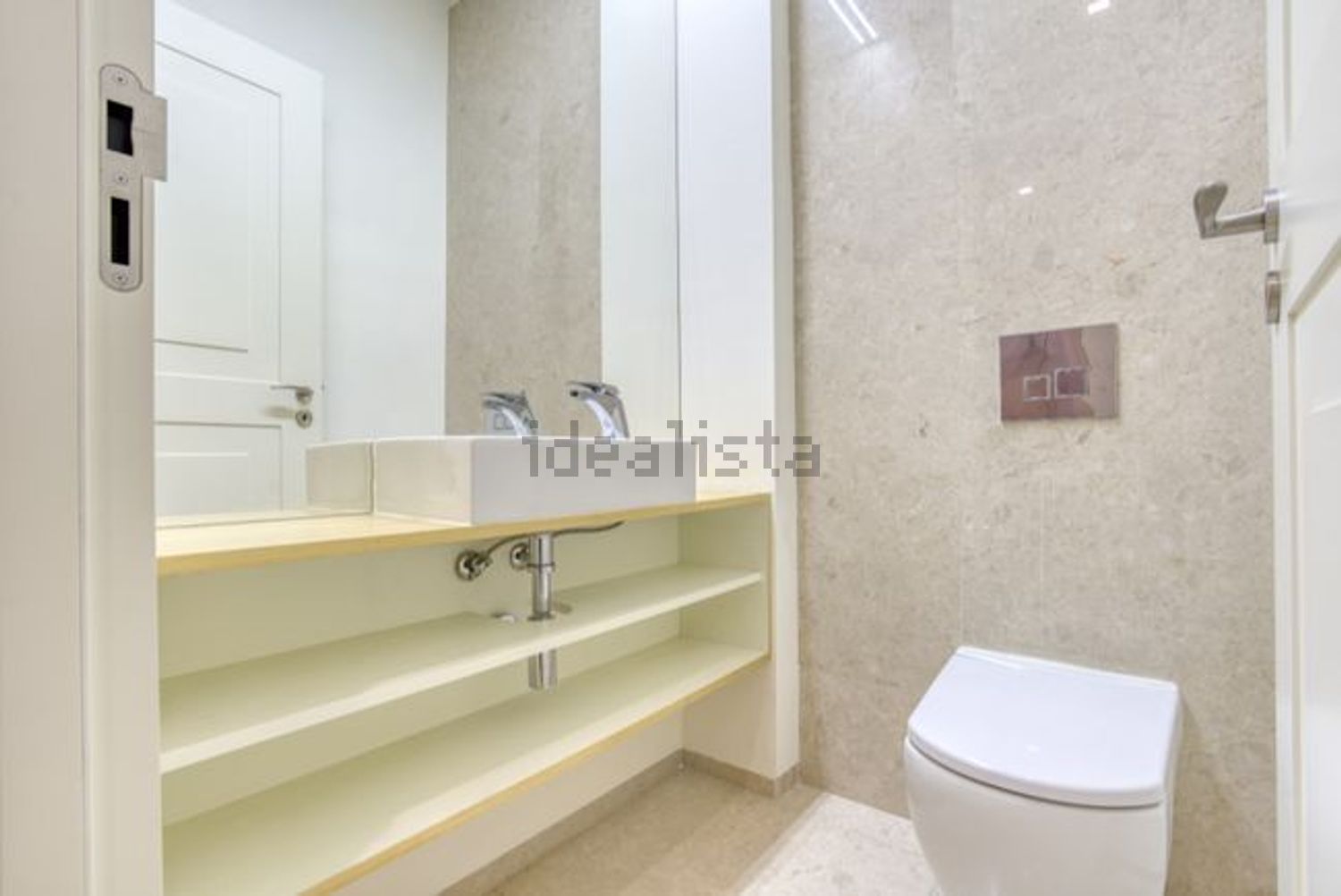 出租公寓 t2在Rua Braamcamp - 卫生间