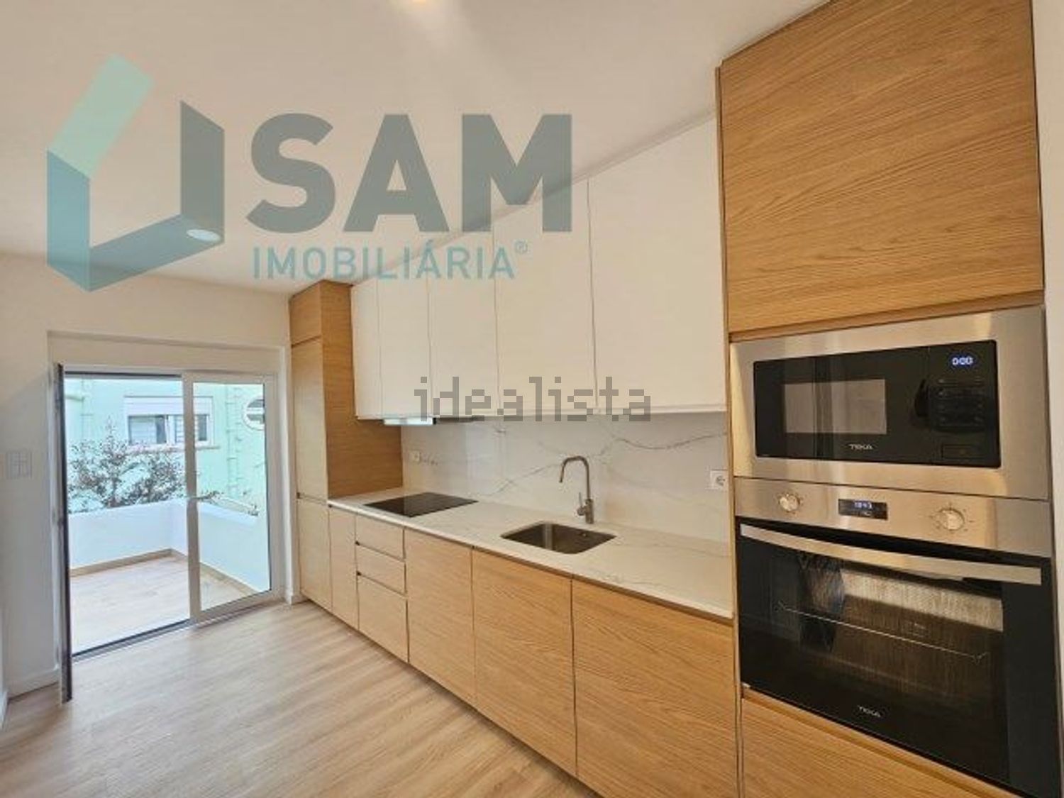 公寓 t2出售在Rua Luís Gomes - 厨房