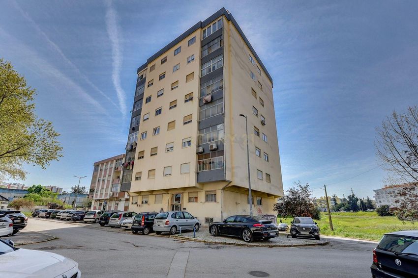 公寓 t2出售在Rua João das Regras, 11