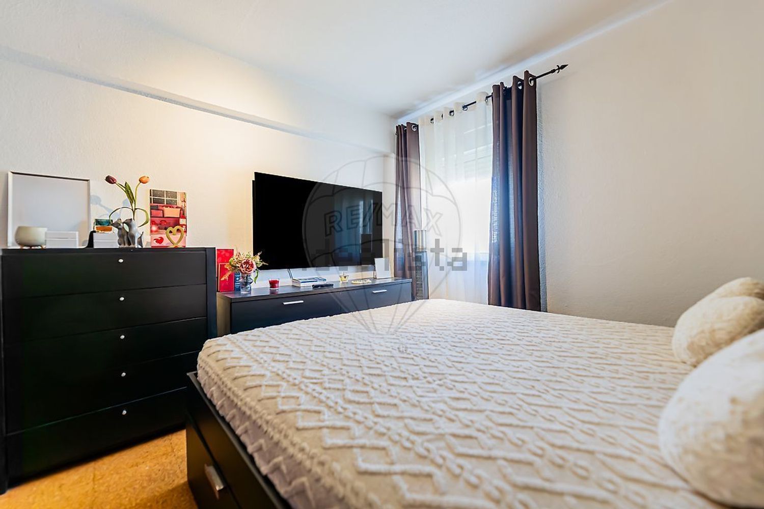 公寓 t4出售在Rua Fernando Pessoa - 卧室