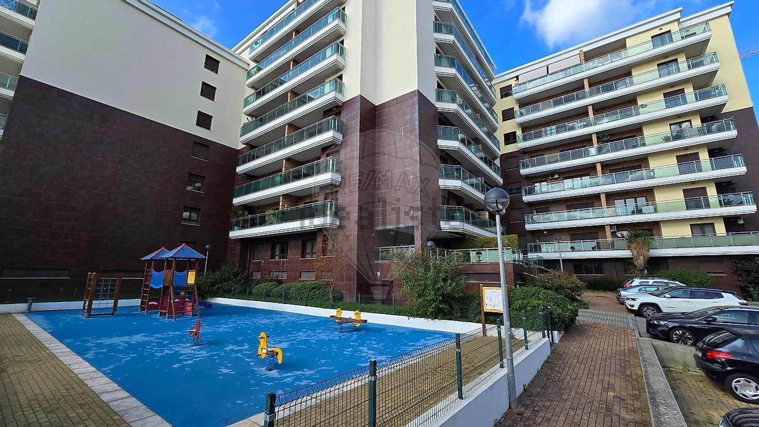 出租公寓 t3在Rua Marechal António de Spínola - 游泳池