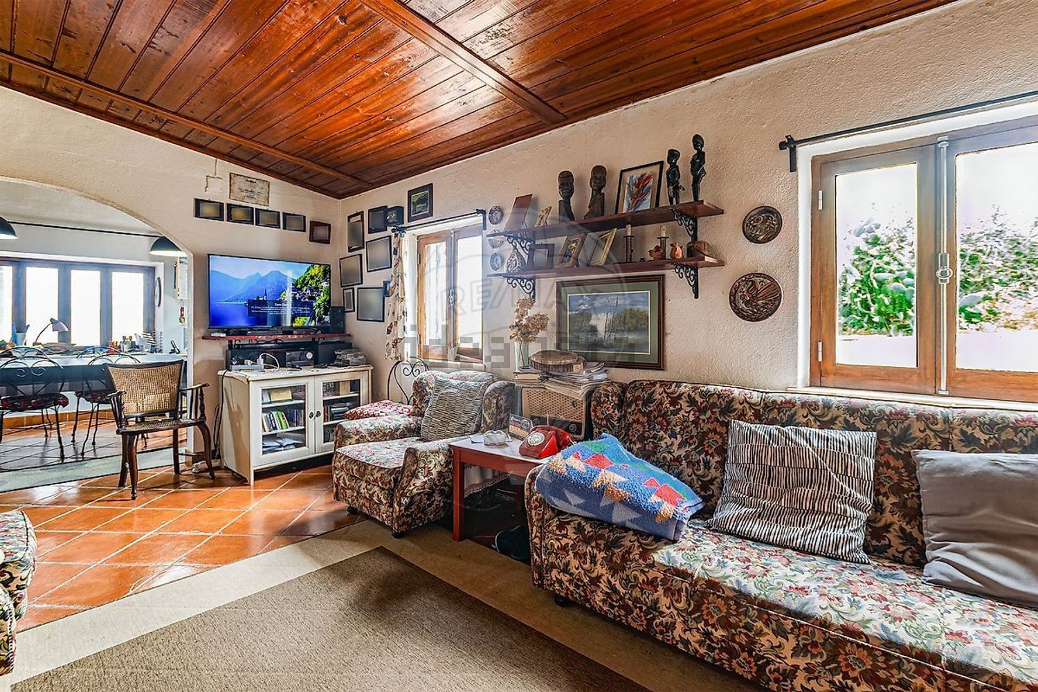 小楼房或独栋别墅出售在Estrada Sem Nome - 客厅