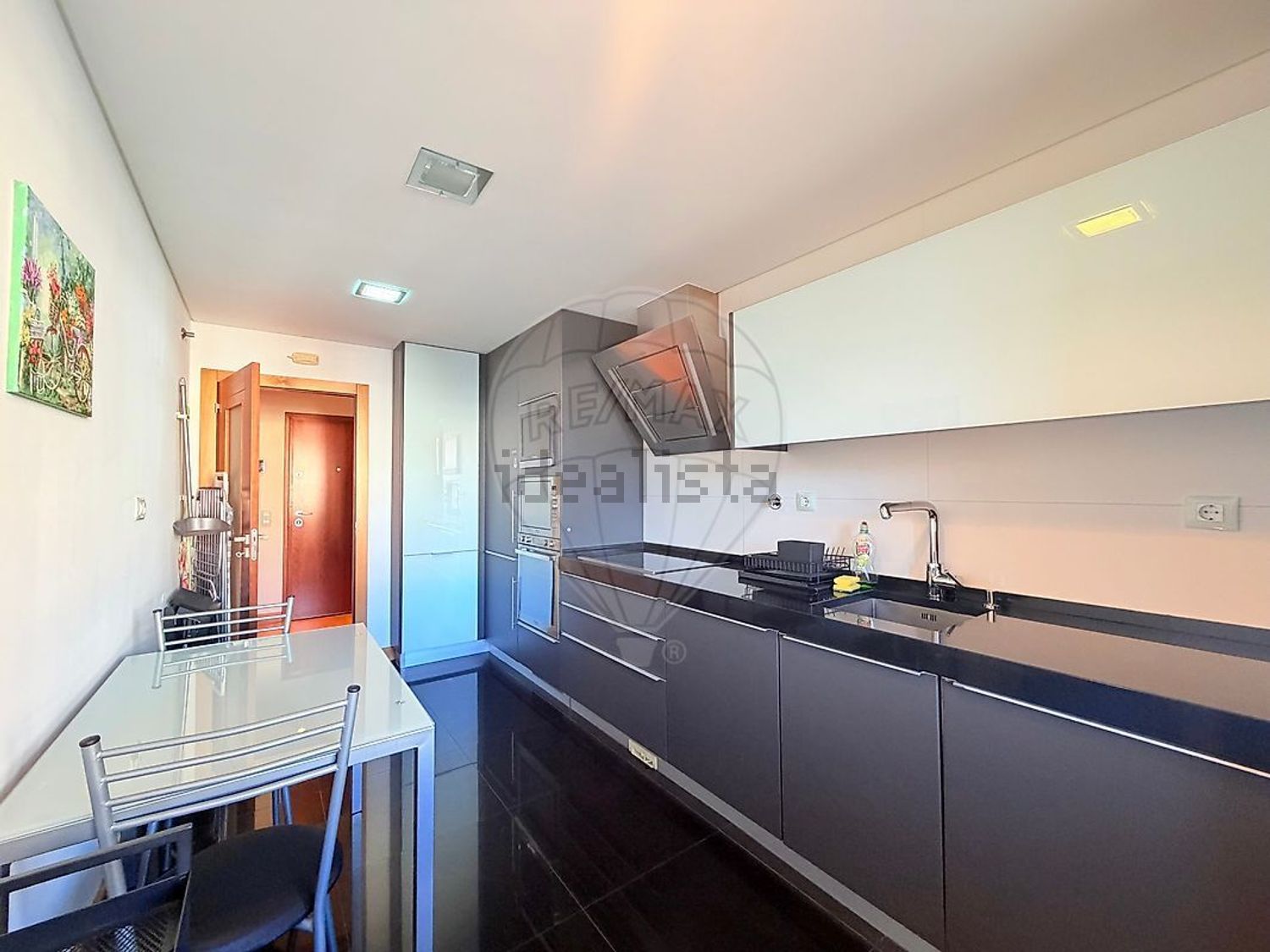 出租公寓 t1在Avenida Diogo Cão - 厨房