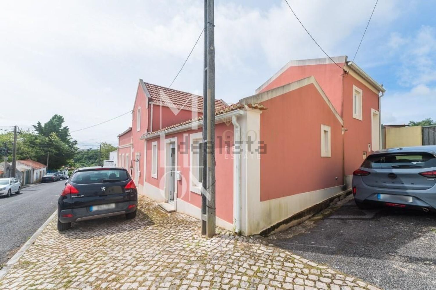 双拼别墅出售在Rua Combatentes da Grande Guerra s/n - 外立面