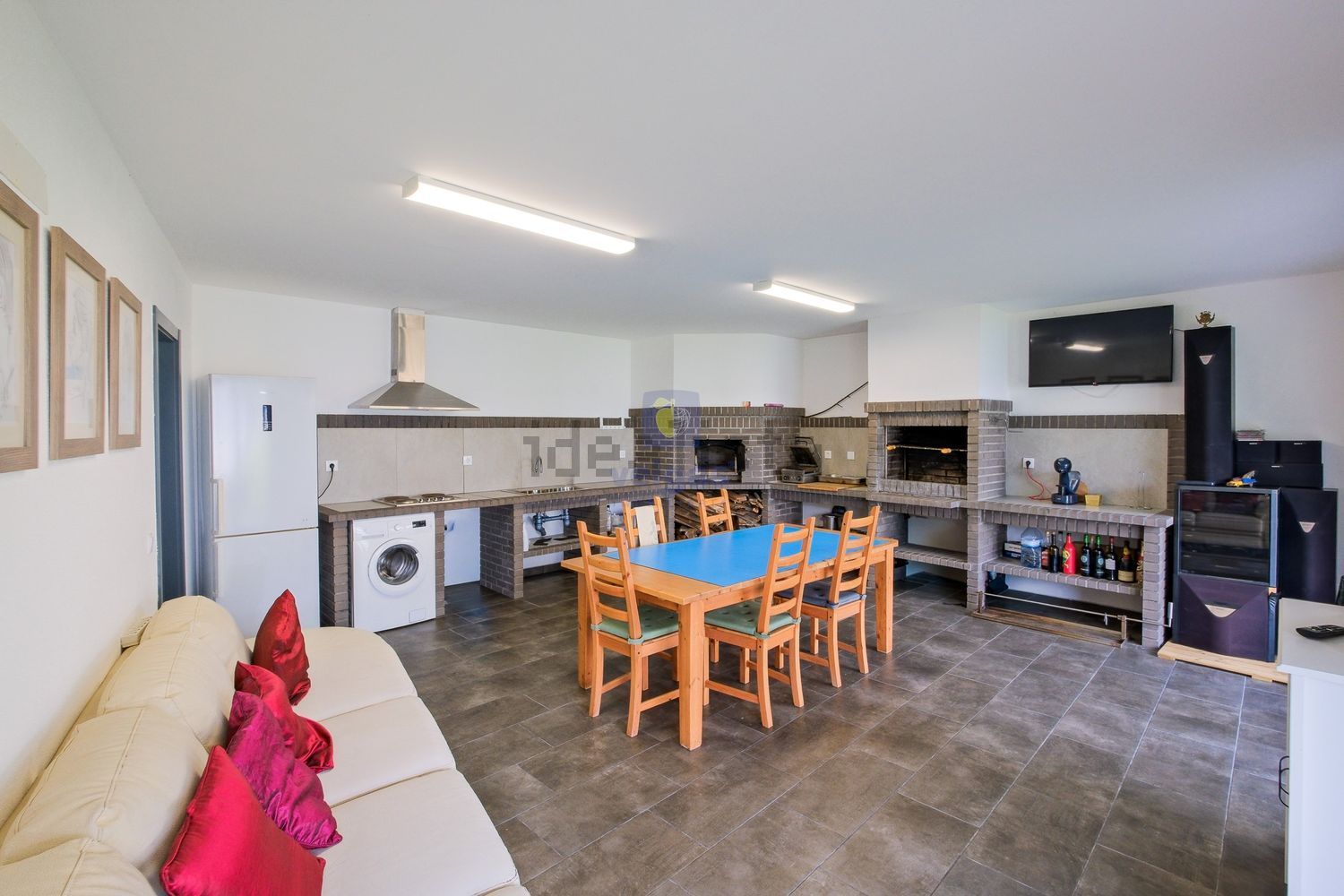 小楼房或别墅出售在Lousa - 客厅