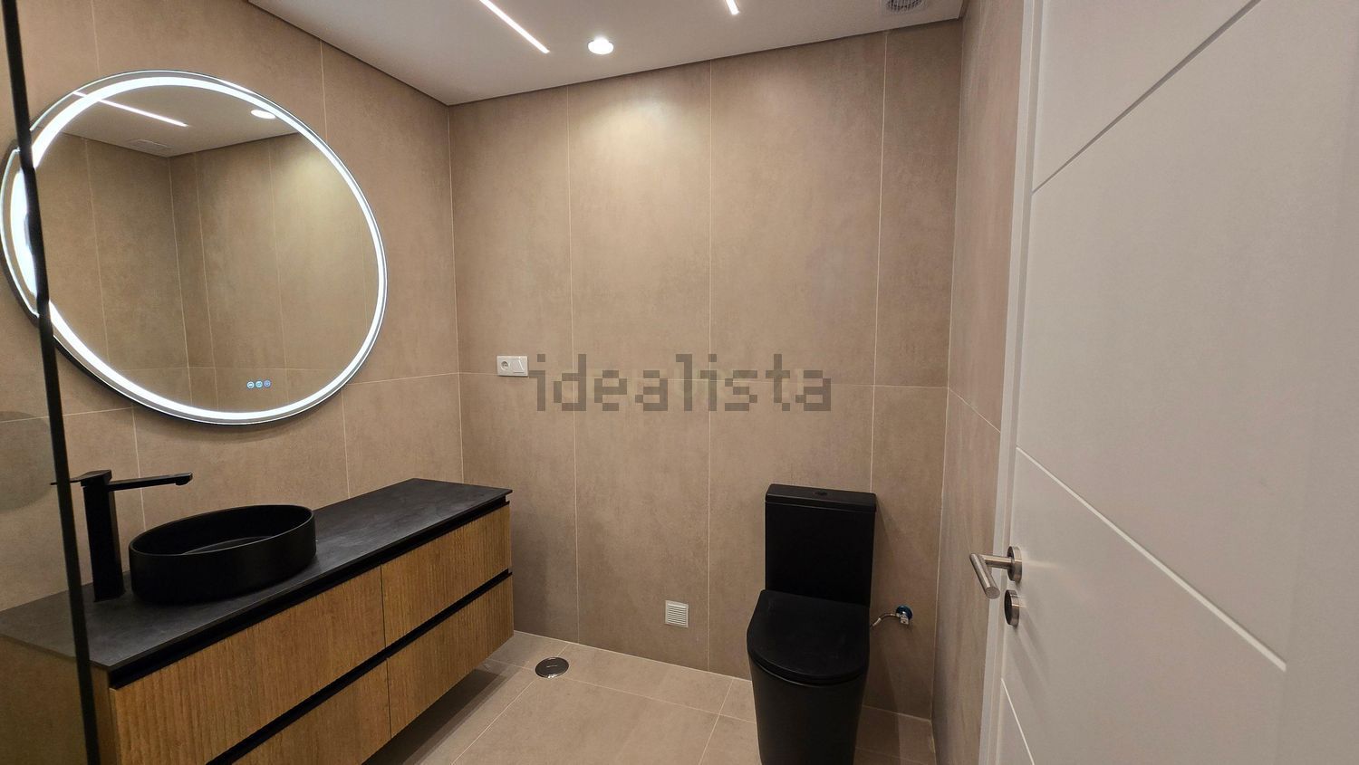 复式公寓出售在Costa da Guia - 卫生间