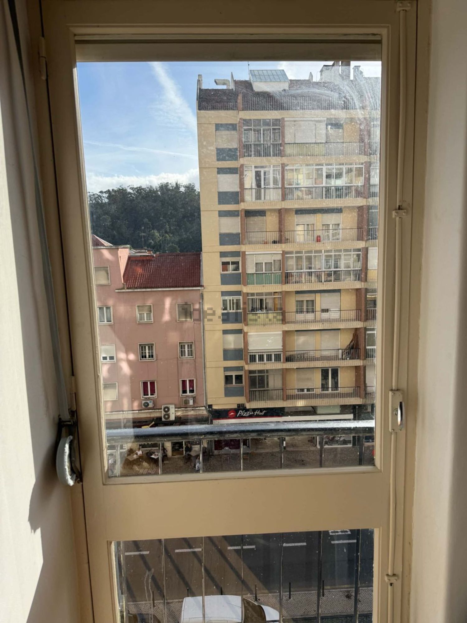 出租房间在Estrada de Benfica s/n - 照片