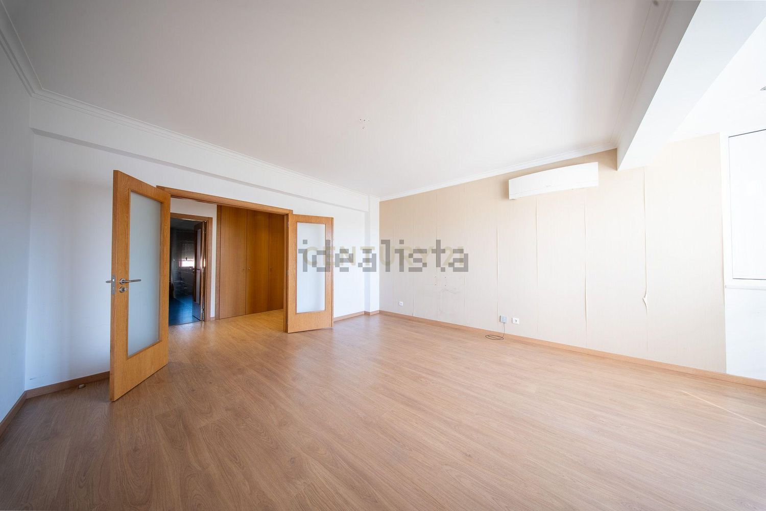 公寓 t3出售在Avenida Ruy Luís Gomes, 12 - 居住