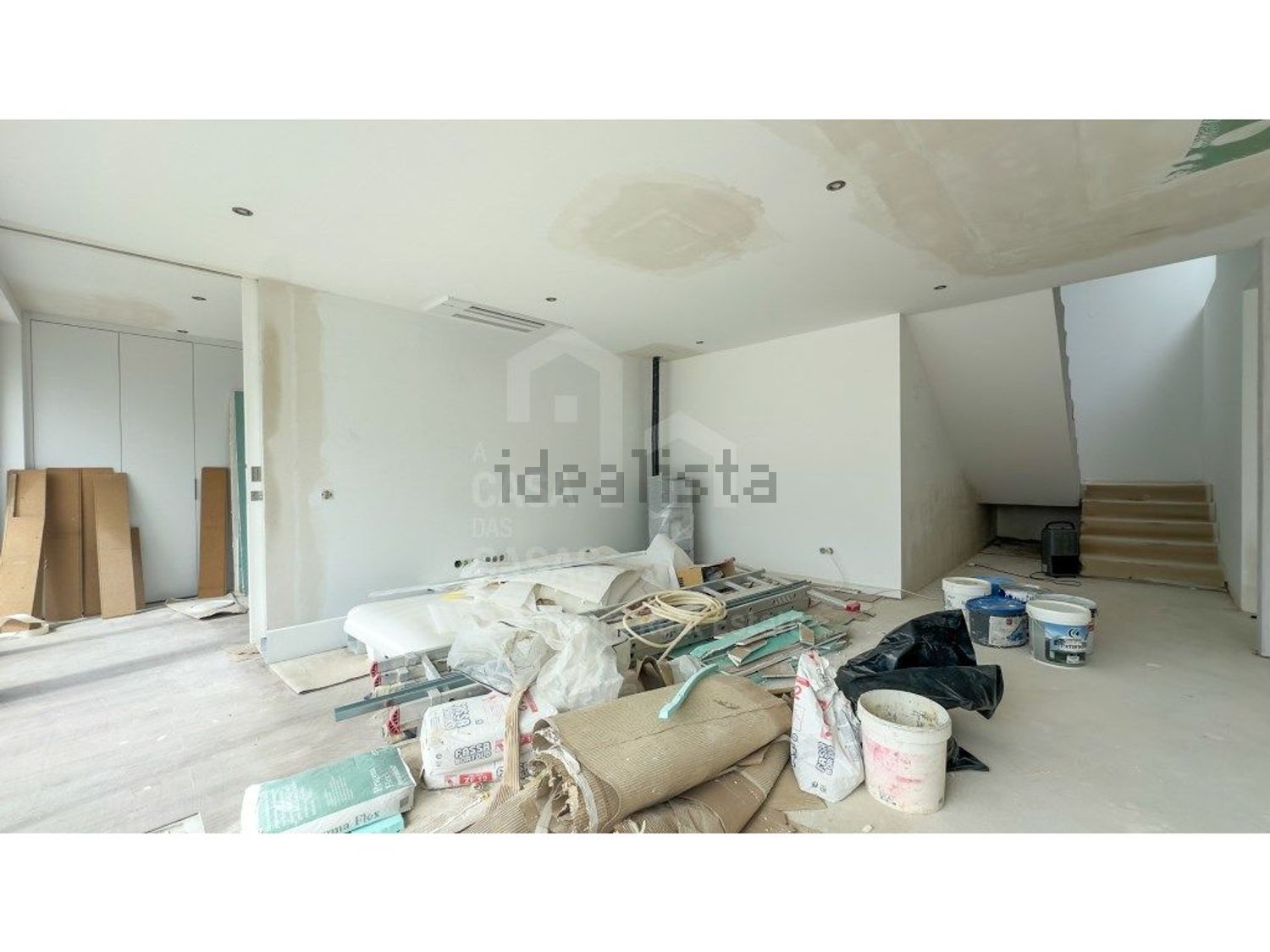 小楼房或独栋别墅出售在Santo Isidoro - 卧室