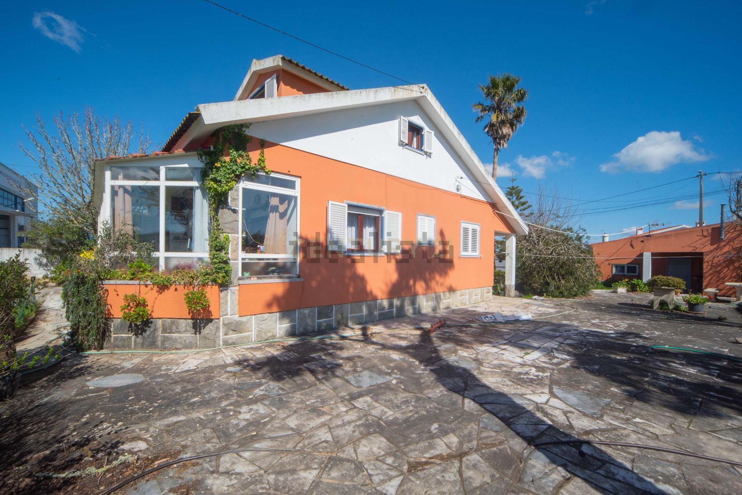 小楼房或独栋别墅出售在Rua das Palmeiras, 7 - 外立面