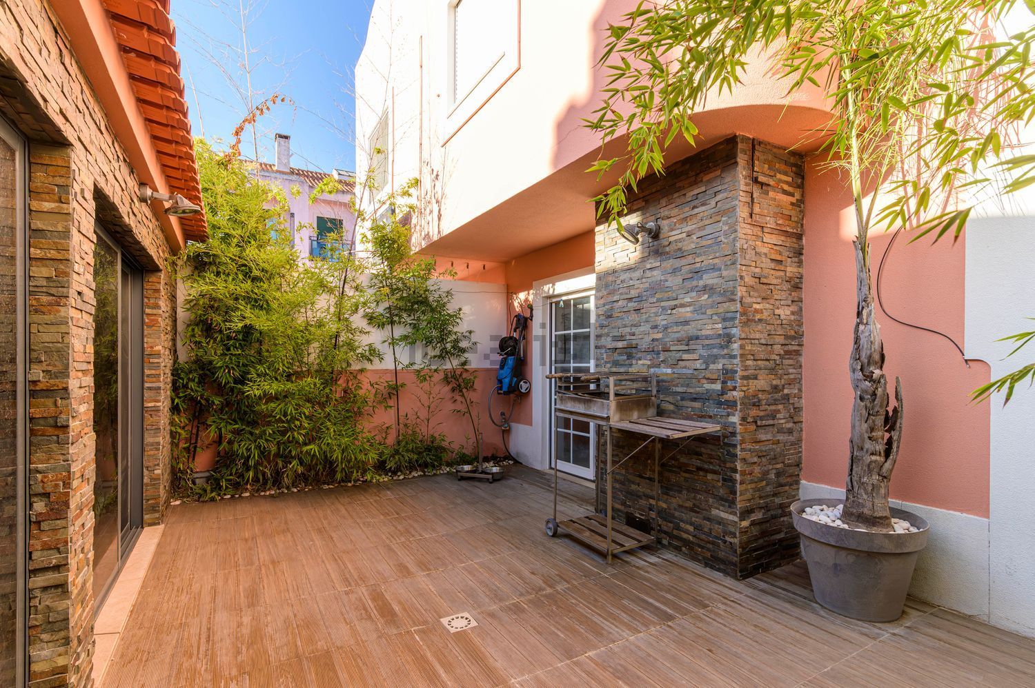 联排别墅出售在Rua do Círio dos Olhos de Água, 63 - 阳台