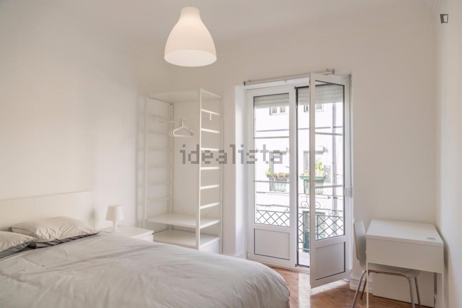 出租房间在Rua do Vale de Santo António - 卧室