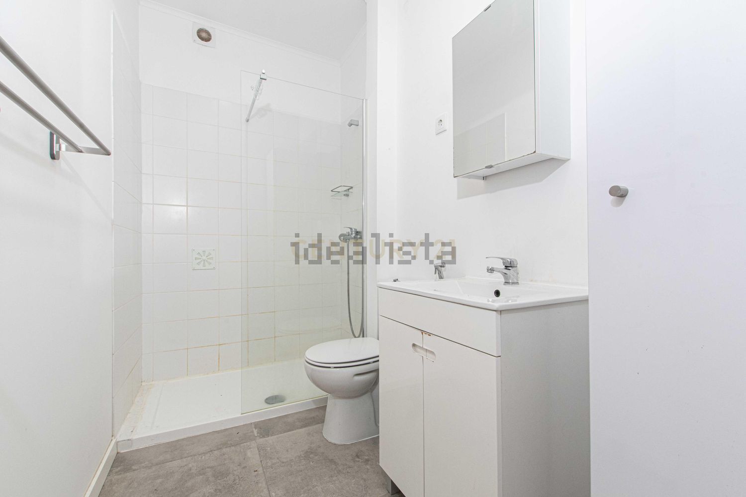 出租公寓 t2在Rua Mestre Roque Gameiro, 8 - 卫生间