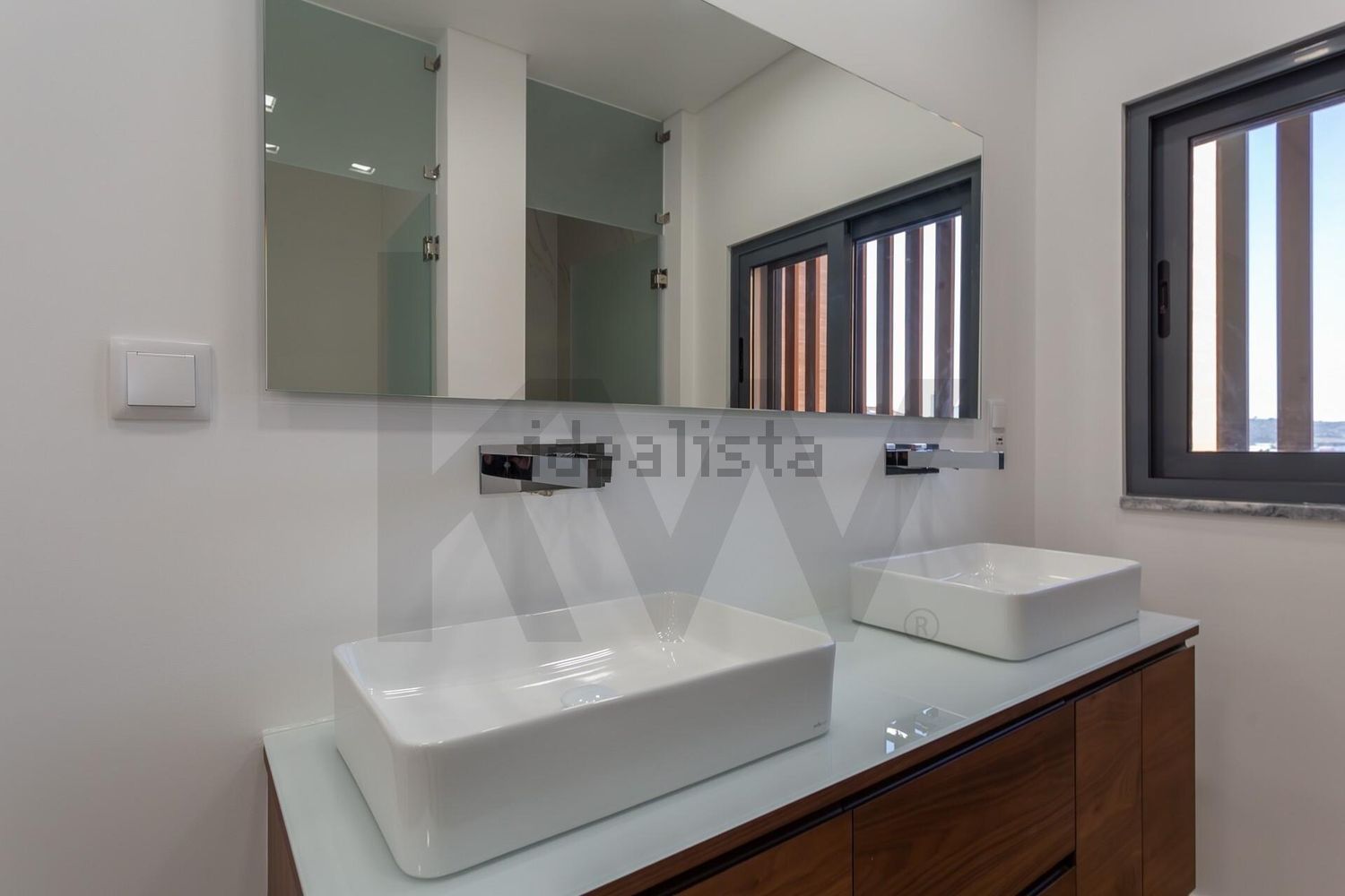 双拼别墅出售在Rua Marechal Craveiro Lopes s/n - 卫生间