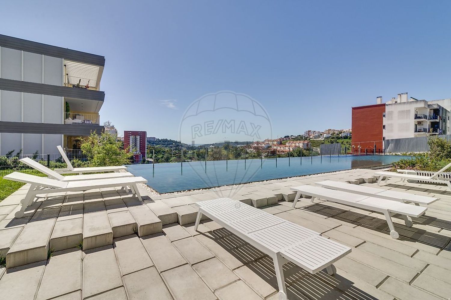 出租公寓 t2在Estrada Desvio - 阳台