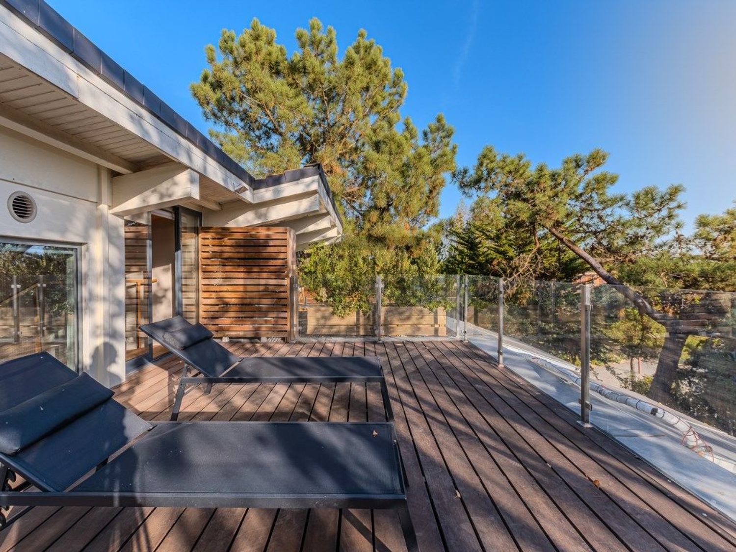 出租小楼房或独栋别墅在Alameda do Zambujeiro - 照片