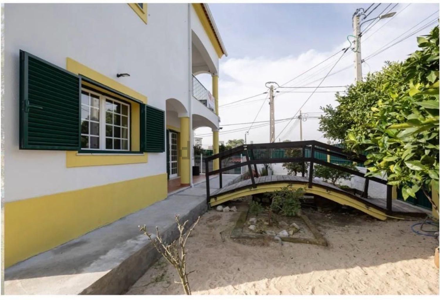 小楼房或独栋别墅出售在Lagoinha - Vale de Touros - 花园