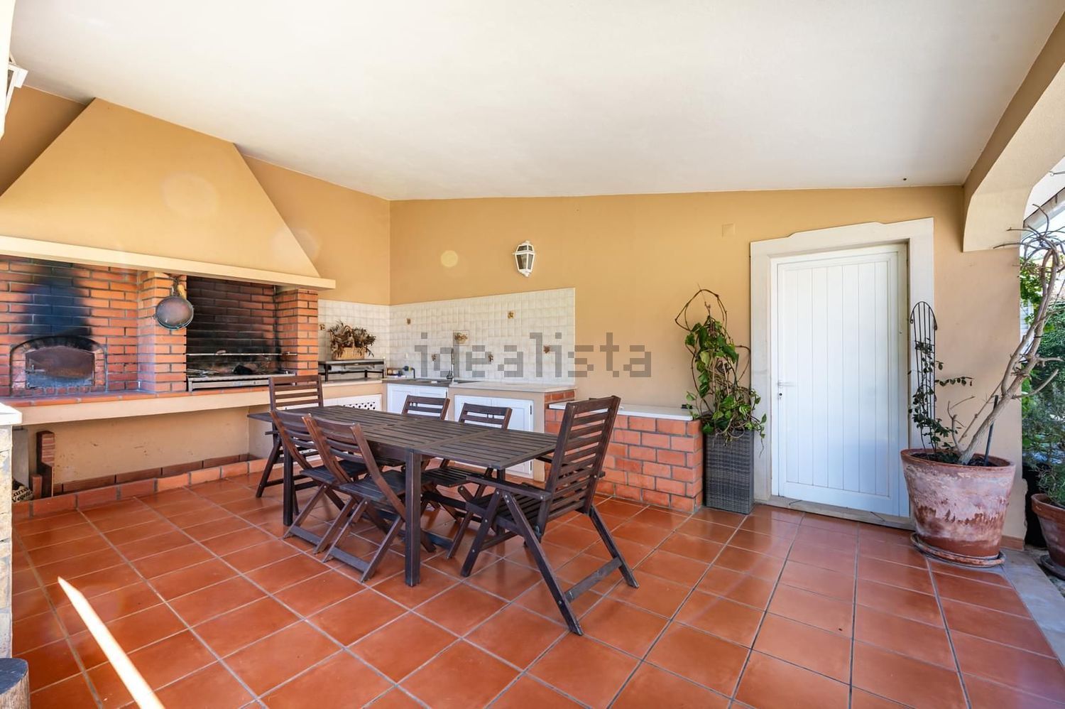 小楼房或独栋别墅出售在Rua das Eiras - 阳台