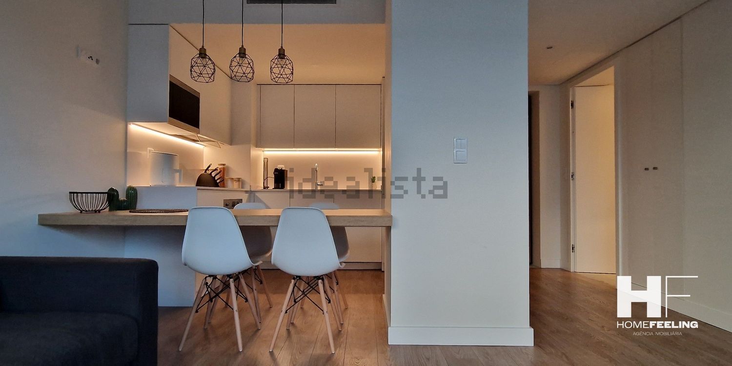 出租公寓 t1在Avenida de Berlim - 客厅