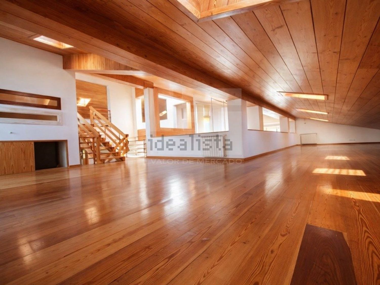 出租小楼房或独栋别墅在Rua Mato da Mina, 22 - 照片