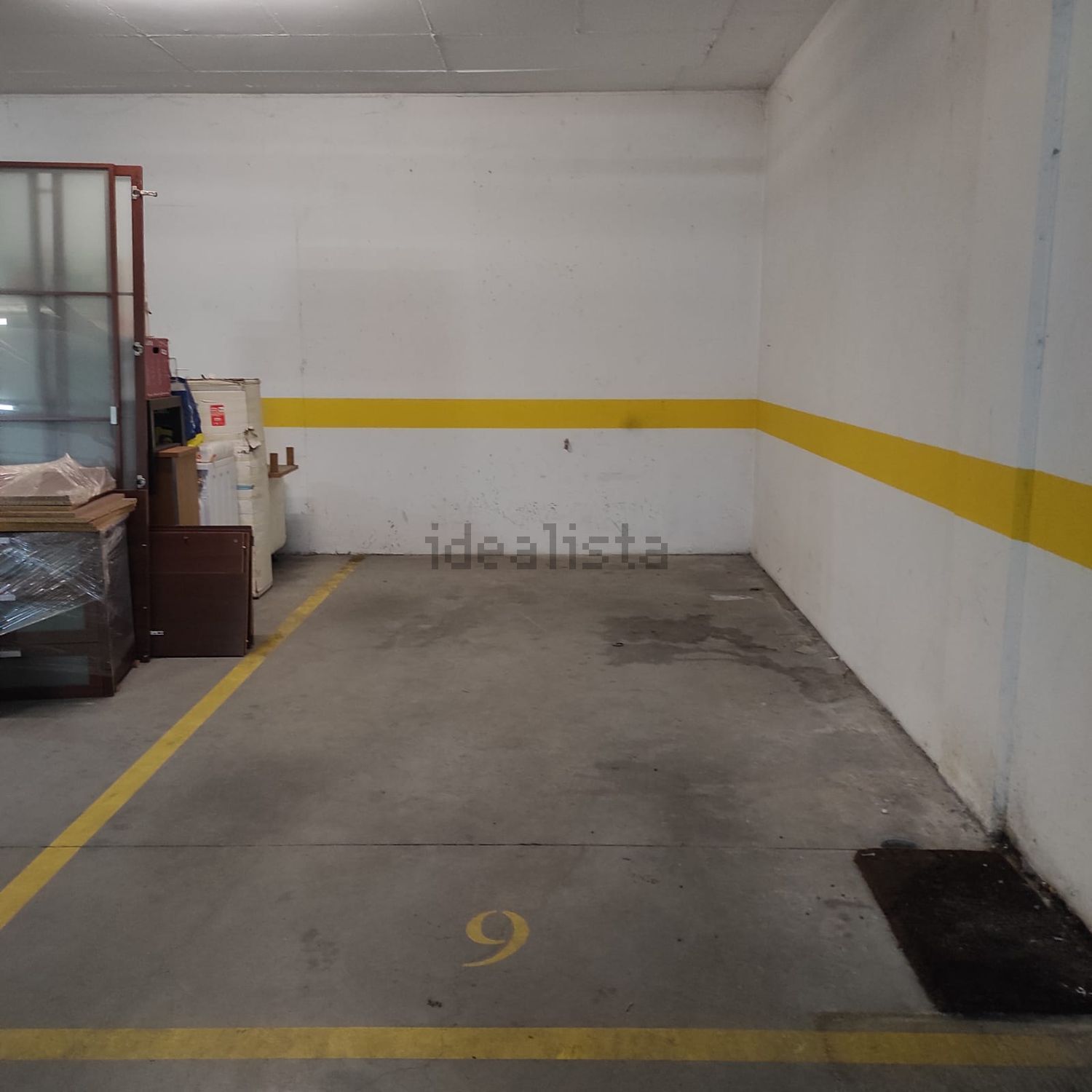 出租公寓 t2在Rua Antiga Fábrica do Tomate, 1 Lt - 停车位