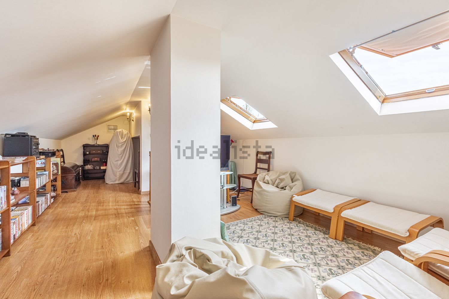 小楼房或独栋别墅出售Estr. da Serralheira de Baixo - 卧室