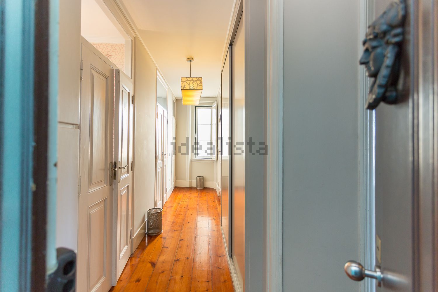 复式公寓出售在Rua das Taipas - 过道