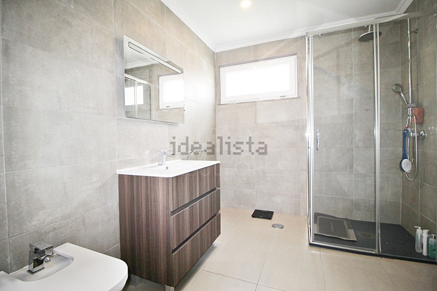 小楼房或别墅出售在Santo Antão e São Julião do Tojal - 卫生间