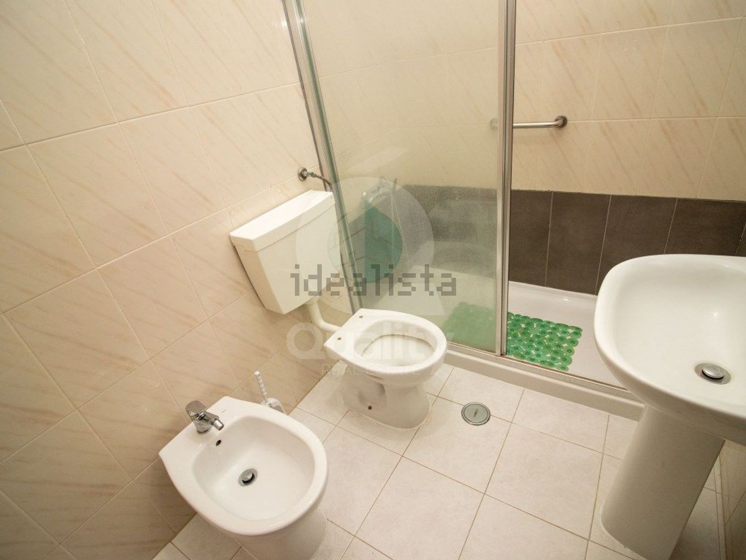 公寓 t1出售在Rua Francisco Miguel - 卫生间