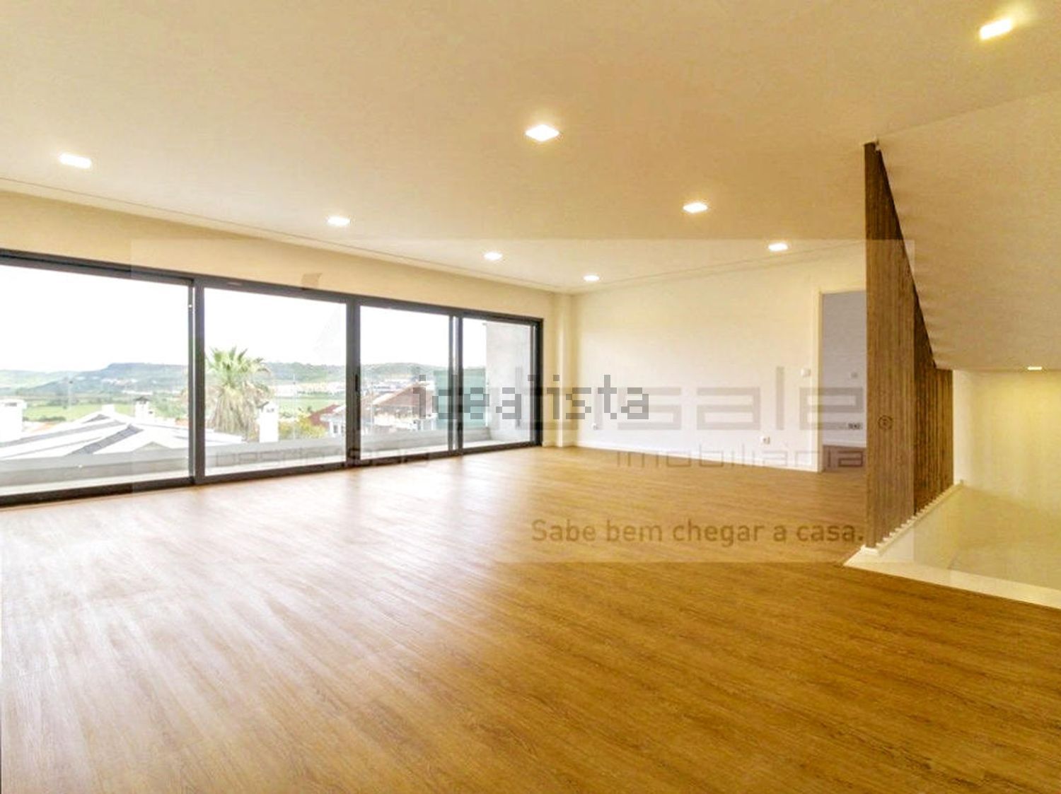 小楼房或独栋别墅出售在Rua Vieira da Silva - 居住